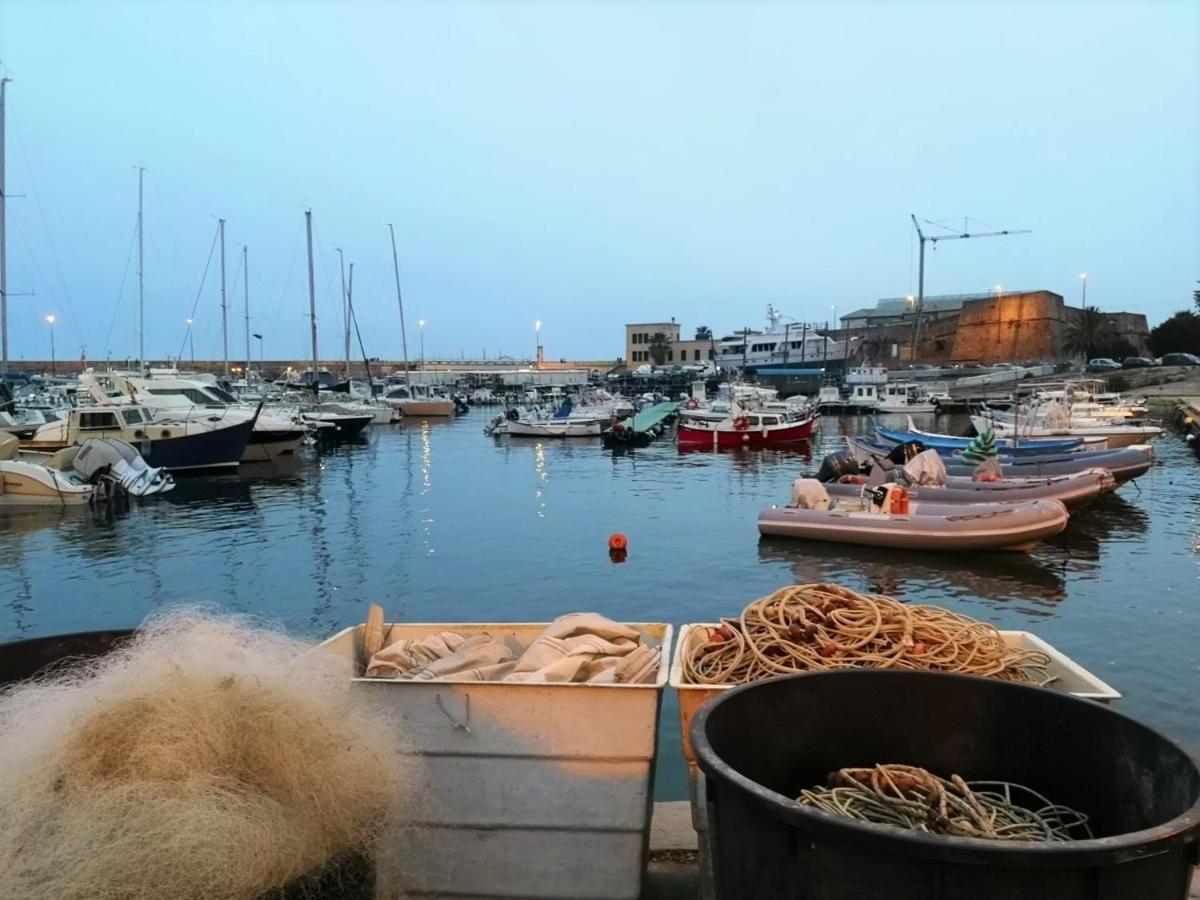 Maison Du Port Vieux Apartment Сан Ремо Екстериор снимка