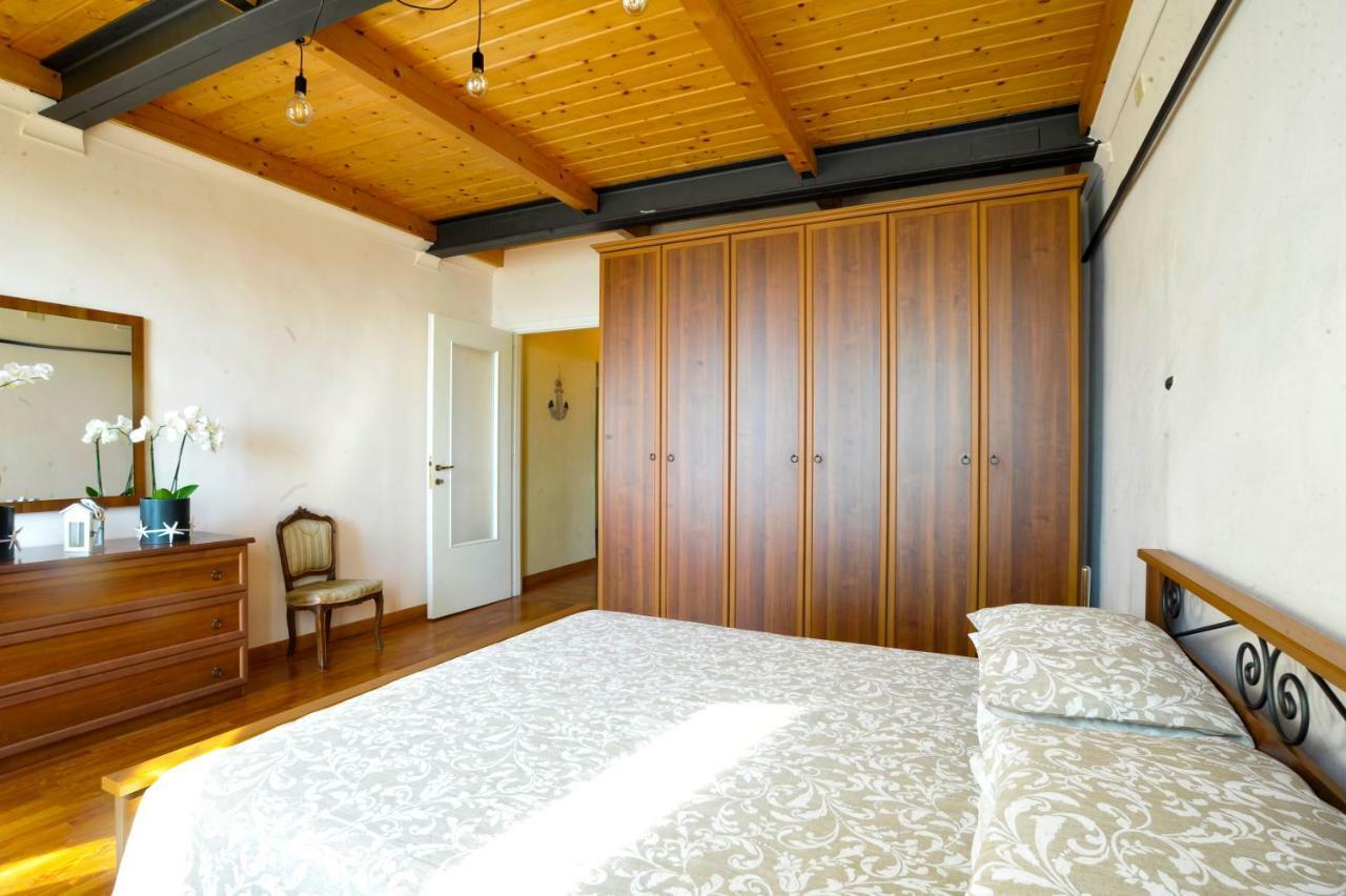 Maison Du Port Vieux Apartment Сан Ремо Екстериор снимка